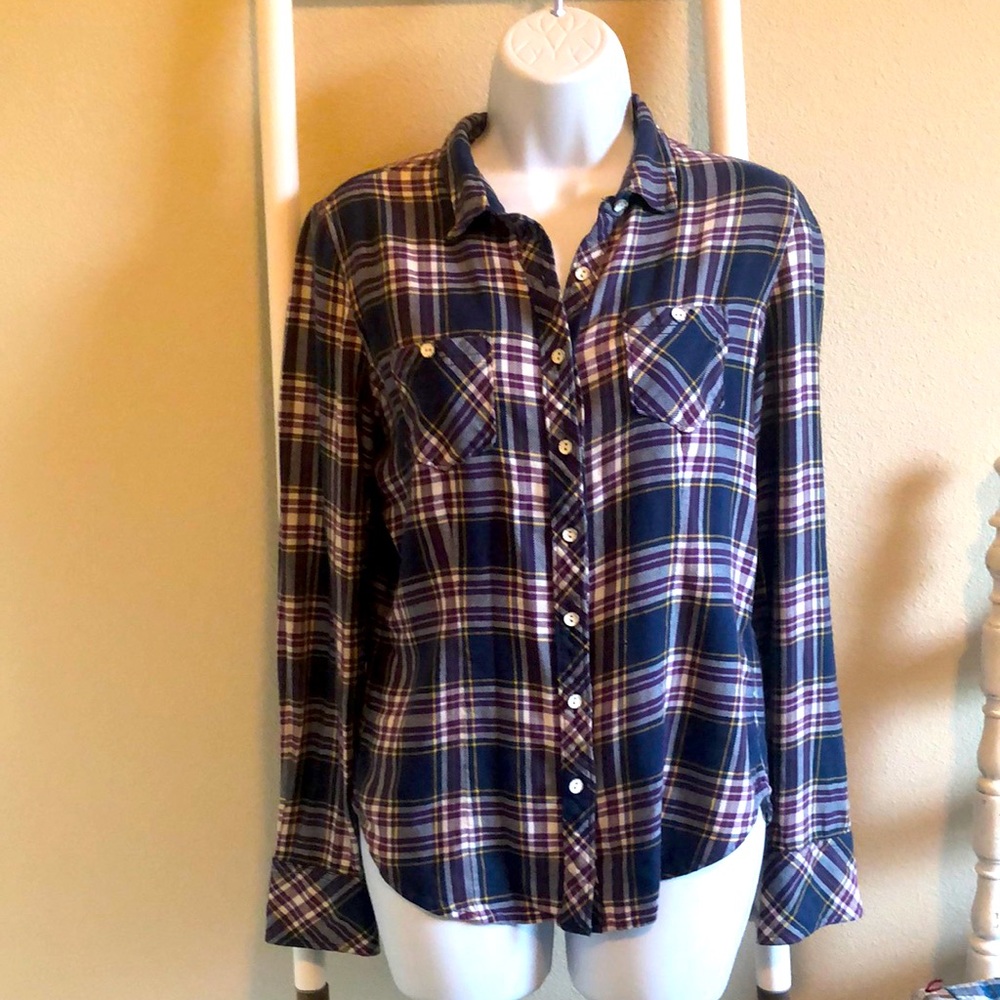 Levi’s Flannel Button Up